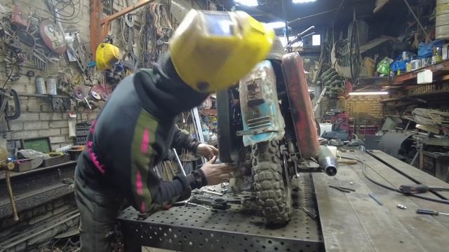 Скотоцикл внешка и первый Off road смотреть онлайн