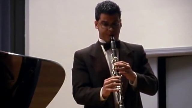 Malcolm Arnold - Sonatina Op 29 - A Daniel Mendoza смотреть онлайн