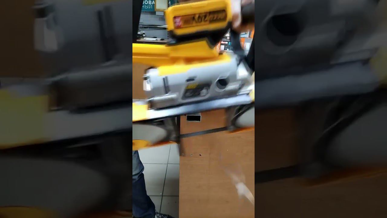 Ленточная пила Ingco