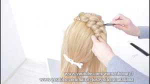 Прическа на каждый день с плетением.  Полусобранные волосы с ободком из узлов.