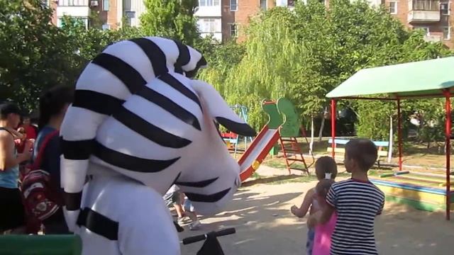 Таганрог.Наталья Пугаева,Олег Шабанов и кукольный театр ТАКУТИ!!!Праздник двора. смотреть онлайн