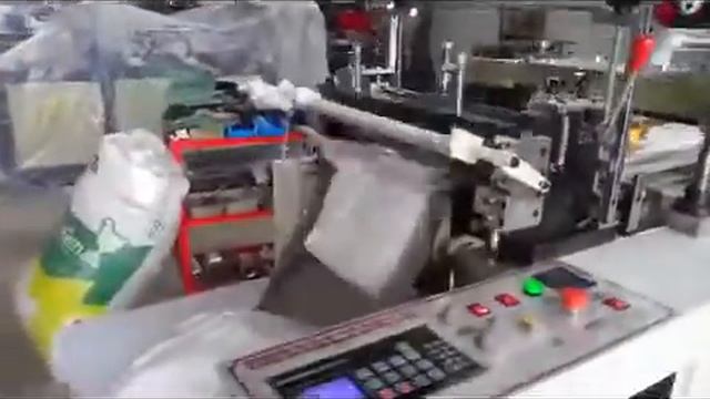 Станок для производства одноразовых перчаток из полиэтилена UW-WG500 смотреть онлайн