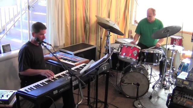 Mahjong by Wayne Shorter played By Jazz Roots смотреть онлайн