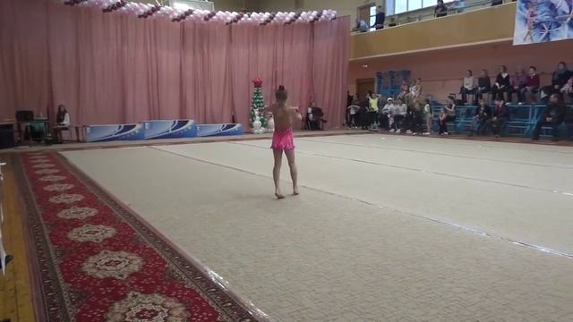 Малкова Юлия, 2008, Металлист, обруч, Юные грации, Ижевск, 20 12 2015 смотреть онлайн