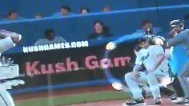 MLB 2k7 glitch (2) смотреть онлайн