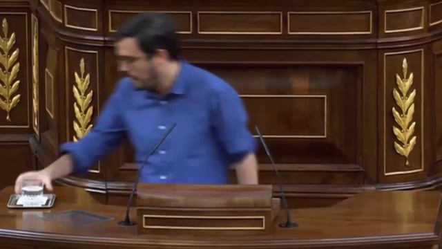 ALBERTO GARZÓN (IU) - Intervenciones en el DEBATE sobre PRESUPUESTOS (02/06/2017) смотреть онлайн