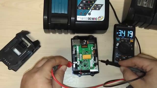 Набор для самостоятельной сборки 18В батареи к инструменту Макита с цифровой индикацией разряда смотреть онлайн