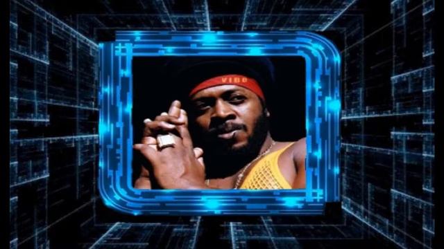 INI KAMOZE - General (Here Comes The Hotstepper) смотреть онлайн