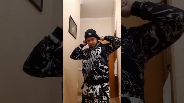 Челлендж. Опять без кофе. Чаи. Углеводы. Интервалы в еде. Музыкальные видосы.