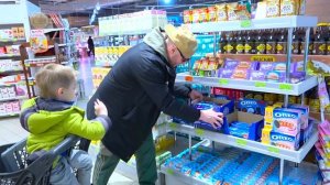 МАМА vs ПАПА. БЕДНЫЙ vs  БОГАТЫЙ/MOM vs DAD. POOR vs RICH