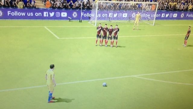 Gonzalo Higuain Free Kick Chelsea Fifa 19 | (In Rare Kit*)!