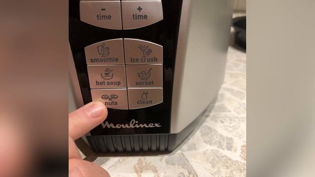 Блендер Moulinex LM936E10 смотреть онлайн