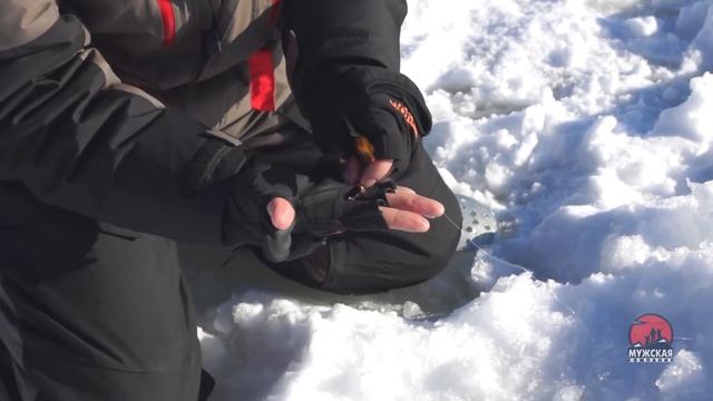 Ловля окуня на блесны зимой смотреть онлайн