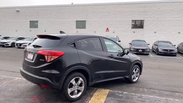 Honda HR-V EX 4WD CVT 2018 1-Owner|Low KMs|Heated Seats|Blind-Spot Cam|Back-U смотреть онлайн