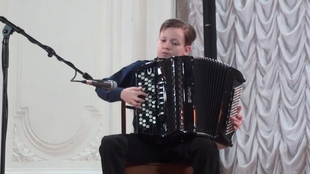 Кубанская песня "Распрягайте, хлопцы, коней" в обработке А. Корчевого. Исполняет Георгий Улитин смотреть онлайн