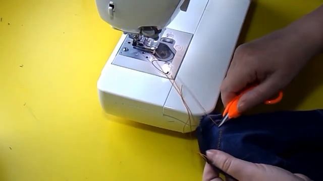 DIY Джинсы в стиле Boyfriend для куклы/ Новая жизнь старых джинсов#tobecreative смотреть онлайн