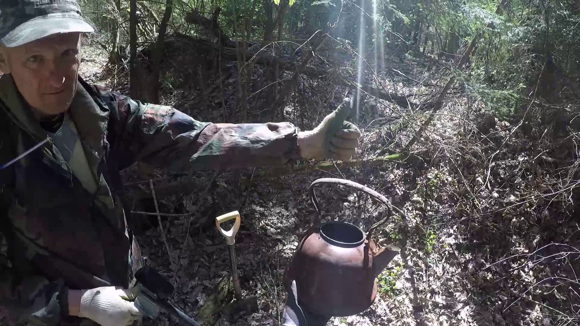 Коп в лесу Куча монет смотреть онлайн