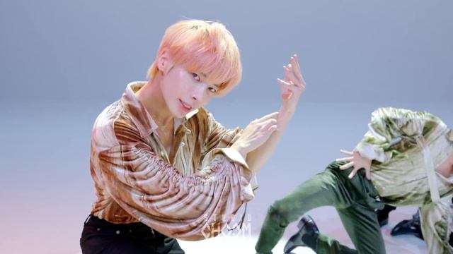 [BE ORIGINAL] TXT (투모로우바이투게더) 'Sugar Rush Ride' (4K)