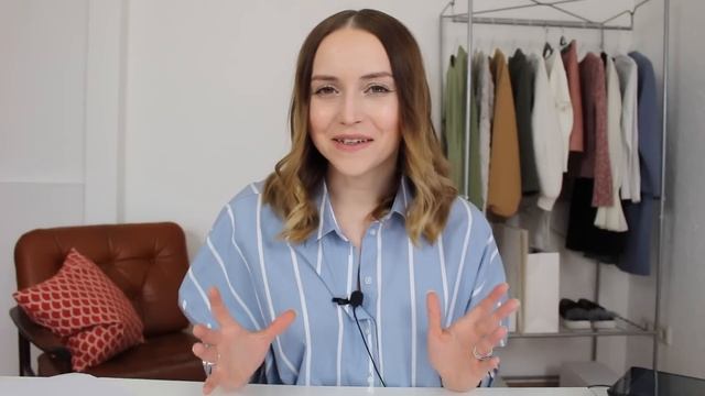 Pear Body Type Outfit Ideas, Clothing And Versatile Capsule Wardrobe.