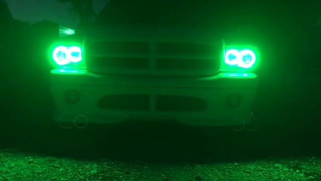 2000 Dodge Dakota R/T with Custom Colorshift Oracle Halos смотреть онлайн
