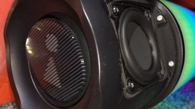 JBL Pulse 3 BASS TEST !!! *100% Volume* [Perfect Focus] смотреть онлайн