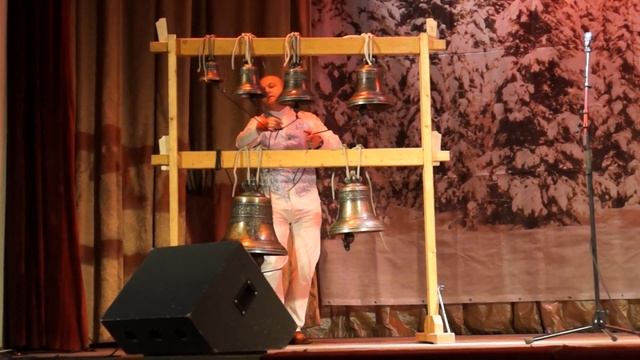 МАЛИНОВЫЙ ПЕРЕЗВОН исп звонарь певец Петр дар смотреть онлайн