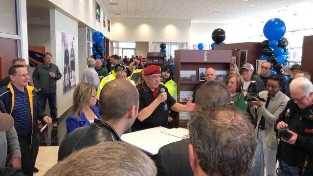 TAKING DELIVERY OF A 2019 FORD GT!! смотреть онлайн