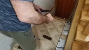 100% .Убираем зазоры в замках при сборке ламината.