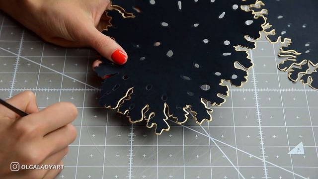 The Process of Creating a Black and Gold Paper Sculpture | OLGA SKOROKHOD смотреть онлайн