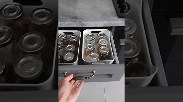 Уютная серая кухня смотреть онлайн