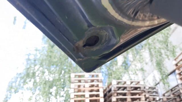 Вода в багажнике Шкода Октавия Тур А4