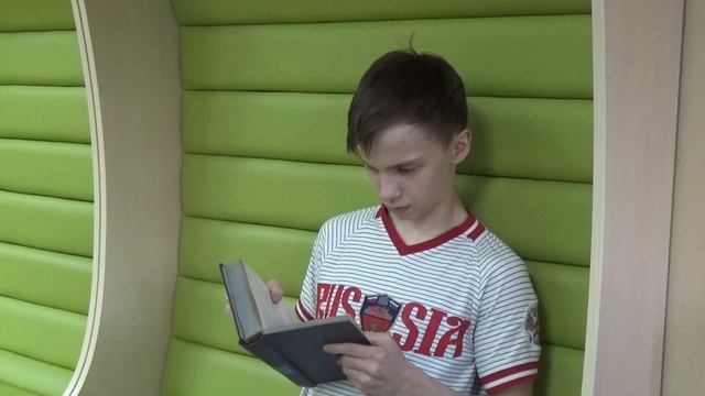 Страна читающая. Федоров Илья читает произведение "Житейское правило" И.С.Тургенева смотреть онлайн