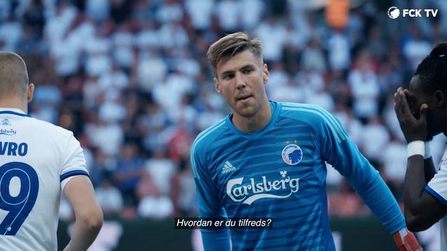 Joronen fik slået to tænder løs i debuten: Det var det værd смотреть онлайн
