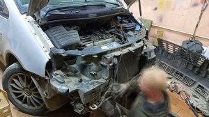 Замена Радиатора ОЖ Фольксваген Шаран 1.8 Турбо Не Снимая Радиатор Кондиционера И Телевизор