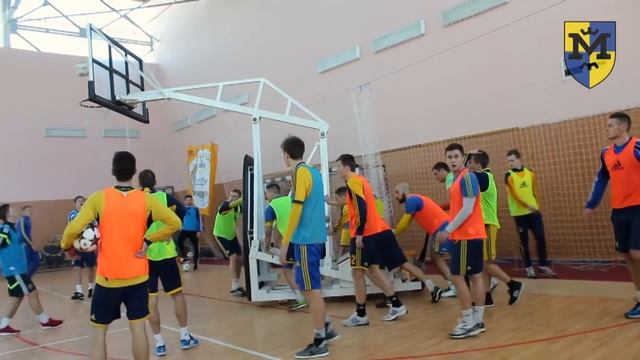 Зимние сборы: эстафета, баскетбол и футзал смотреть онлайн