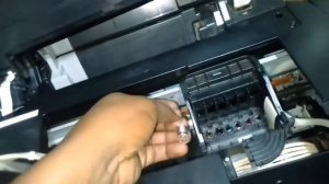 how to change Epson L850 print head.