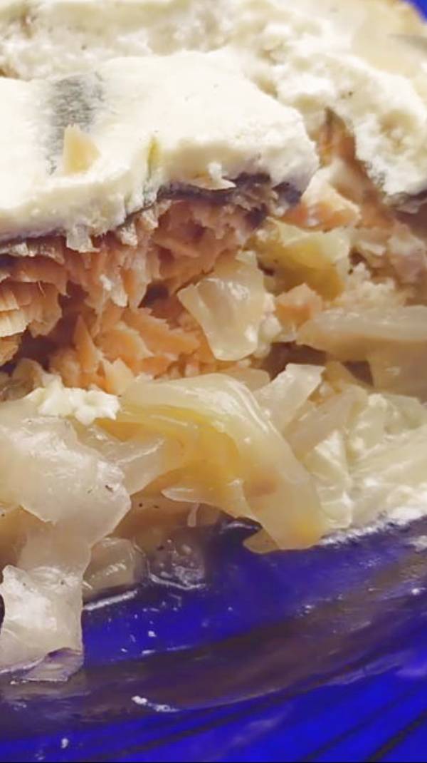 Это очень вкусно, быстро, дёшево и полезно!Максимально сочная и нежная!Запеченная Горбуша в духовке смотреть онлайн