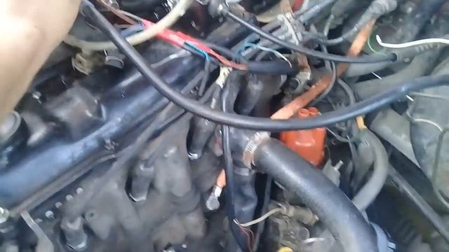Инжектор от Ваз на Ауди 80. Установка и запуск автомобиля..mp4 смотреть онлайн