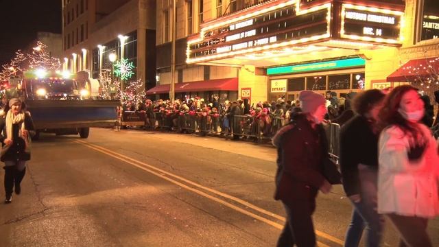 City of Joliet Light Up the Holidays Parade 2021 смотреть онлайн