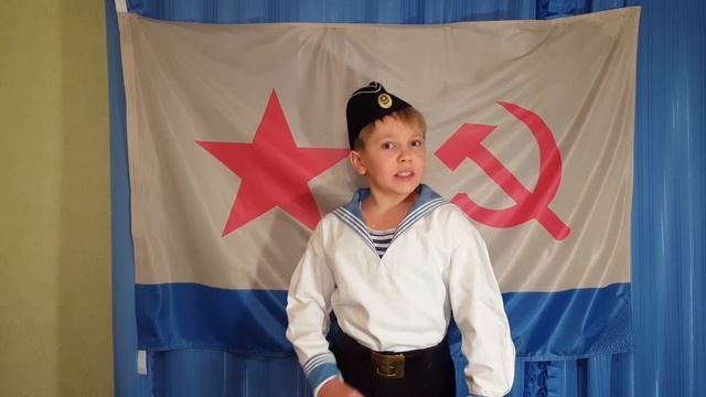 "Читающий лицей". В. Маяковский "Возьмём винтовки новые". смотреть онлайн