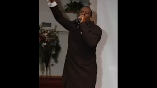 George Banton Come Clap Your Hands Medley.wmv смотреть онлайн