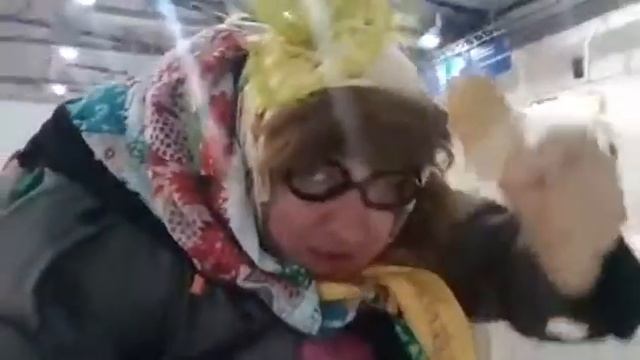 Яйцо шелкопряда, отбросим стеснение! Гарбатовна жжет смотреть онлайн