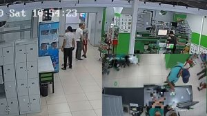 Техничное задержание вора в супермаркете.