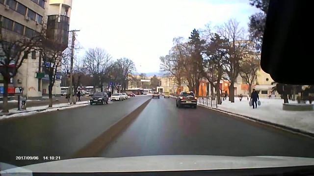 PROTEK M550. 2 канальное зеркало-видеорегистратор. Пример видео..