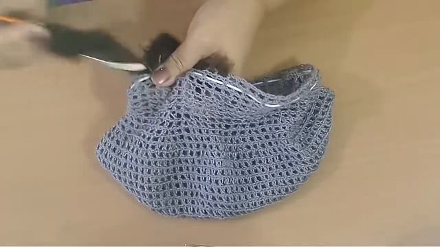 Вяжем берет из меха норки часть 2 смотреть онлайн