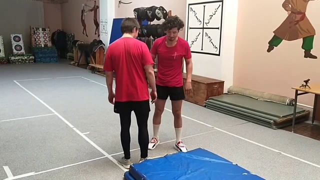 ПОВТОРИЛИ ТРЮКИ ИЗ ФИЛЬМОВ/ Миссия невыполнима, Анна, Близкое расстояние #9 смотреть онлайн