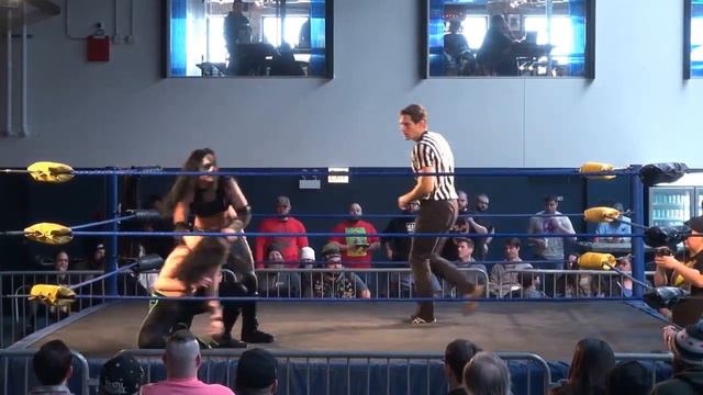 Thunder Rosa vs. Savanna Stone - 2/4/18 смотреть онлайн