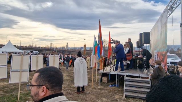 Молебен за мир и благоденствие на Българския народ! да съхраним Българщината