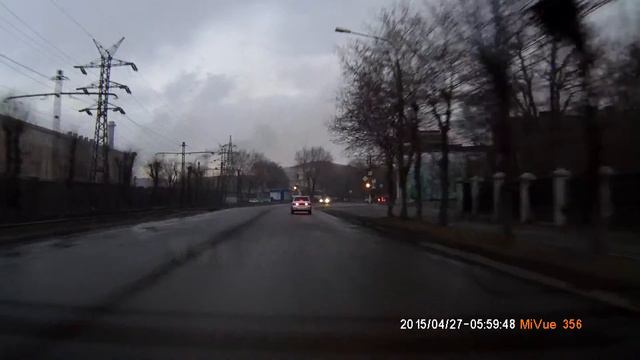 Вдруг пошёл снег!!! Магнитогорск. 27.04.2015г. смотреть онлайн