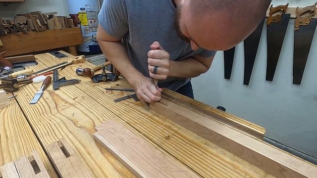Hand Tools. Solid Wood. EPIC Table смотреть онлайн